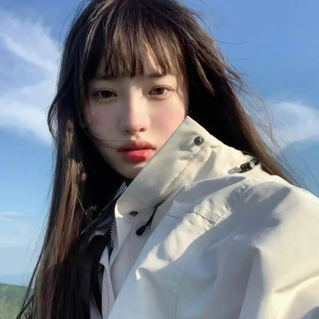 海蓝时见鲸